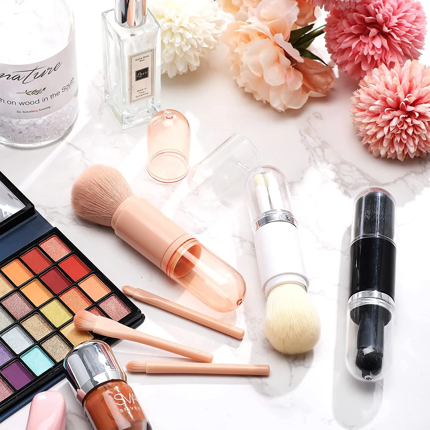 4 in 1 Make Up Brush - 4 verschillende soorten brushes - inclusief een trendy draagbare case - Image 3